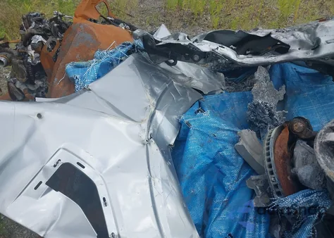 2023 Ford F-150 Xlt z USA, uszkodzony, nr VIN 1FTEW1EP0PKD12382